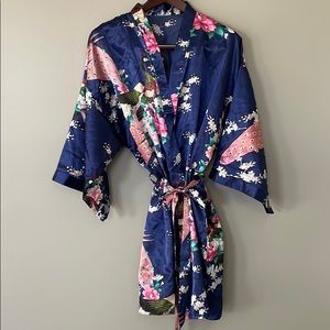 Silky Kimono robe